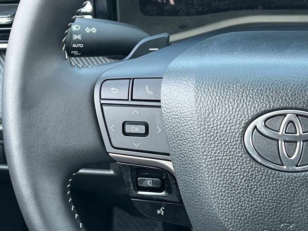 2025 Toyota Camry SE Low Miles & CERTIFIED!