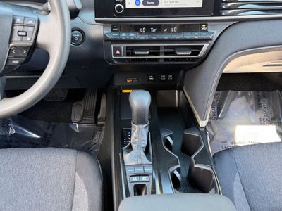 2025 Toyota Camry LE