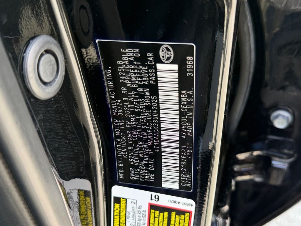 2025 Toyota Camry LE