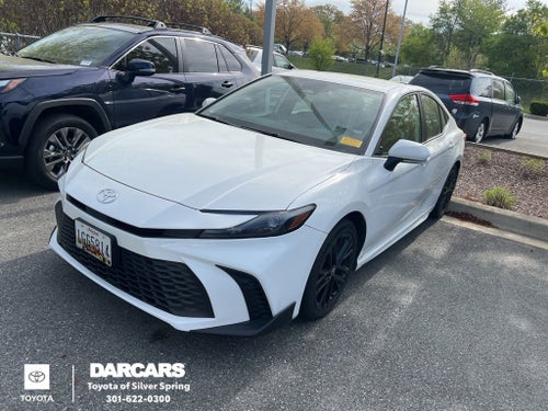 2025 Toyota Camry SE