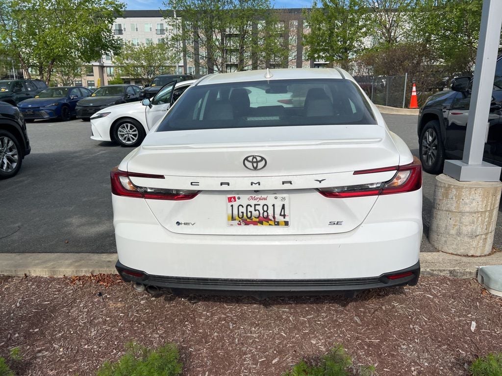 2025 Toyota Camry SE