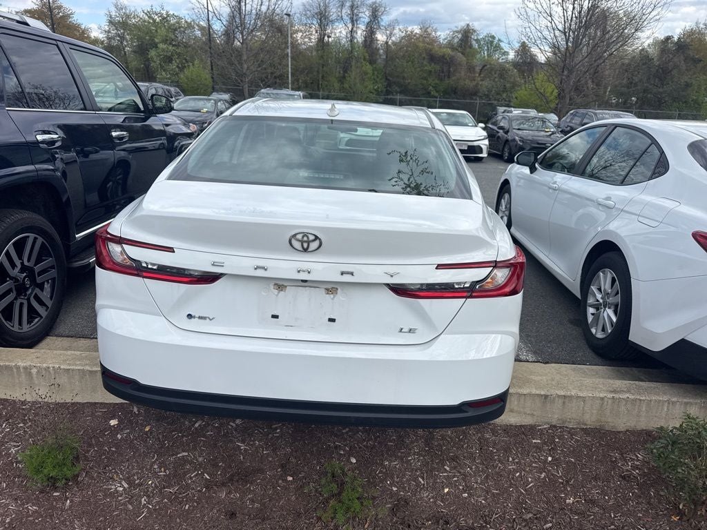 2025 Toyota Camry SE