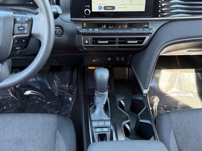 2025 Toyota Camry LE