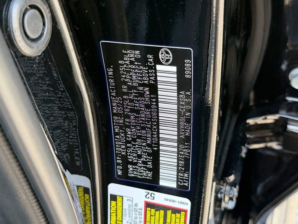 2025 Toyota Camry SE