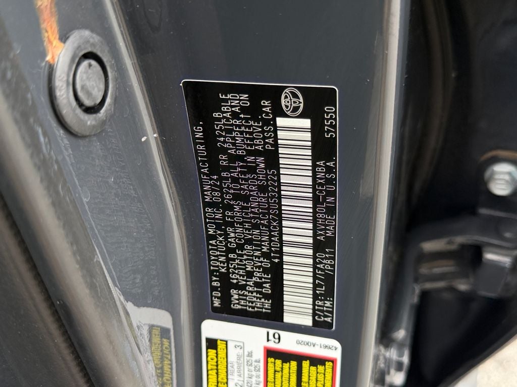 2025 Toyota Camry LE