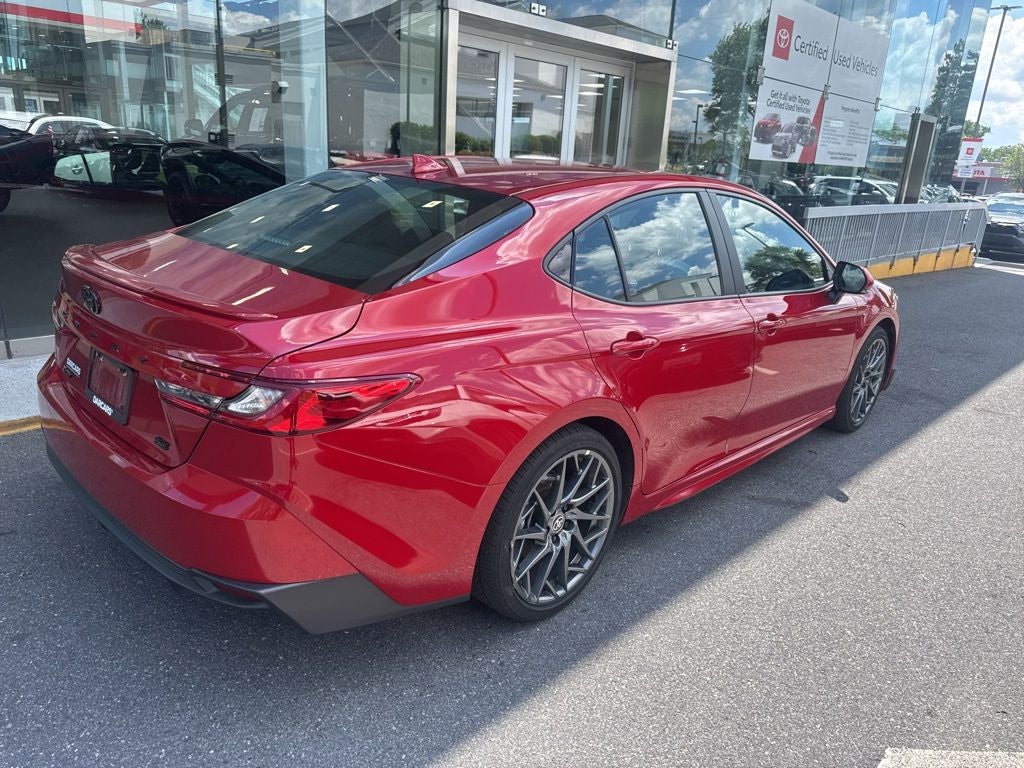2025 Toyota Camry SE