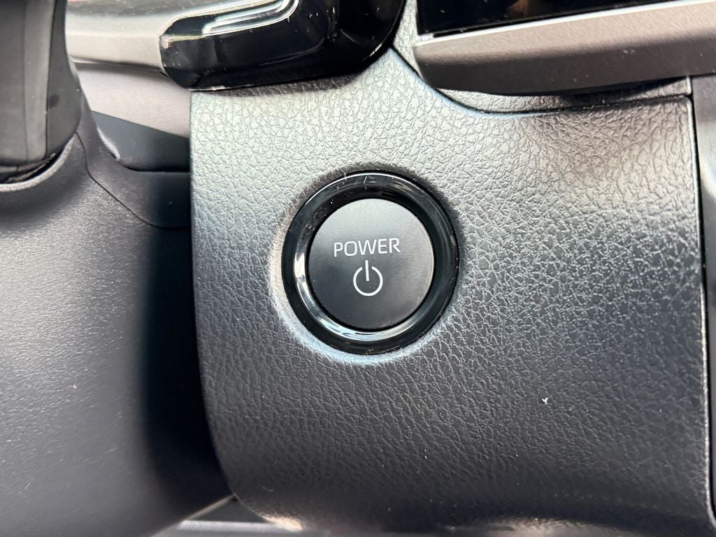 2026 Toyota Camry SE CERTIFIED W/ SUNROOF!