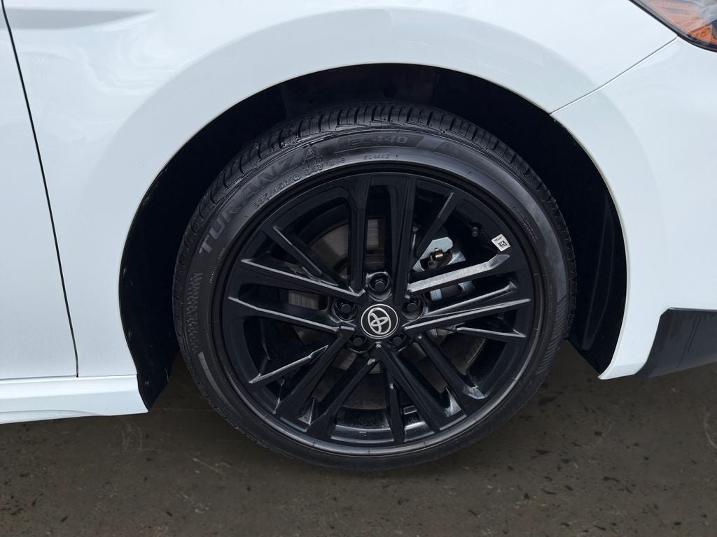 2026 Toyota Camry SE W/ SUNROOF!