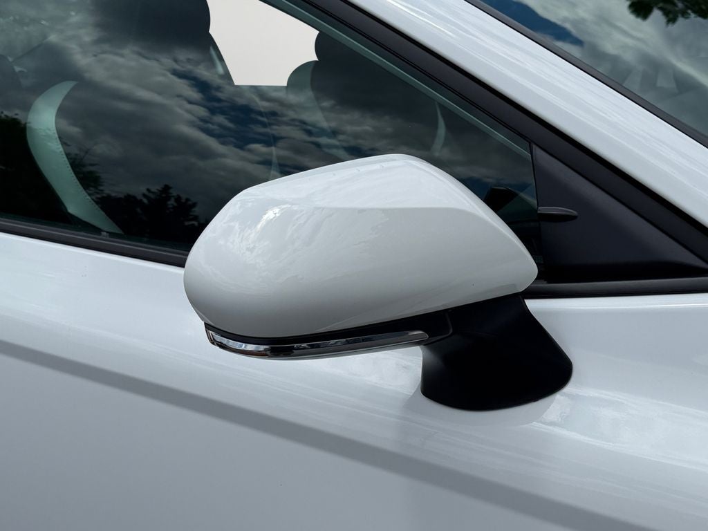 2026 Toyota Camry SE W/ SUNROOF!