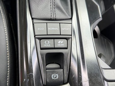 2026 Toyota Camry SE W/ SUNROOF!