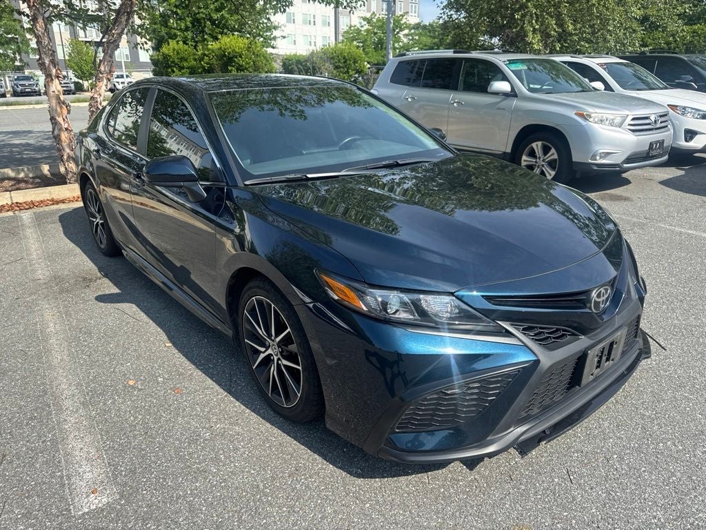 2021 Toyota Camry SE