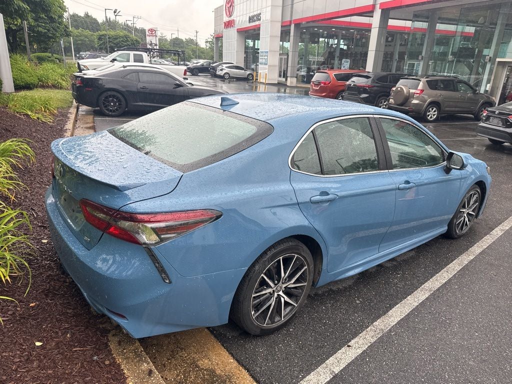 2023 Toyota Camry SE