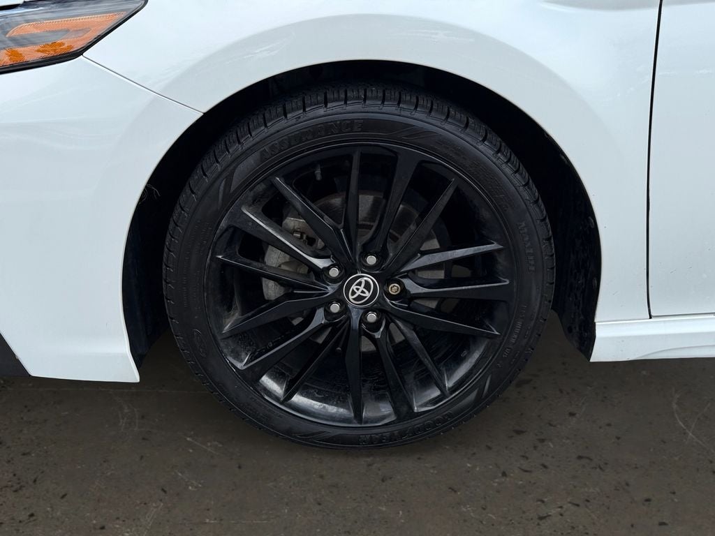 2021 Toyota Camry XSE W/ 2 Tone Black & Red!