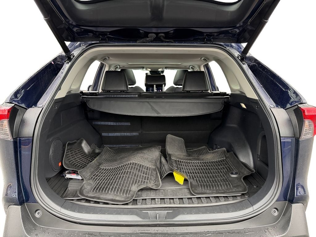 2023 Toyota RAV4 Hybrid XLE Premium Low Miles!