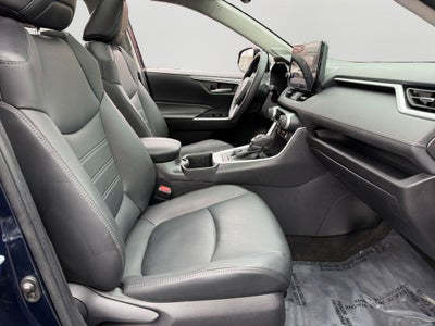 2023 Toyota RAV4 Hybrid XLE Premium Low Miles!