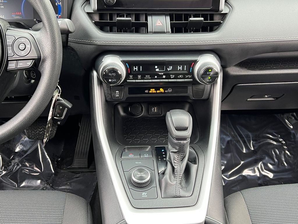 2023 Toyota RAV4 Hybrid LE Low Miles!