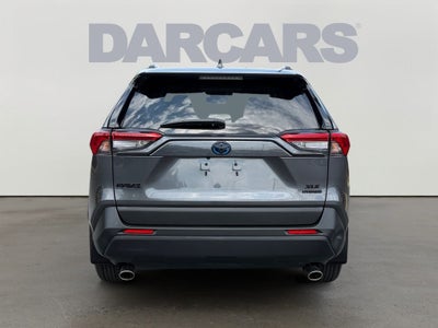 2022 Toyota RAV4 Hybrid XLE