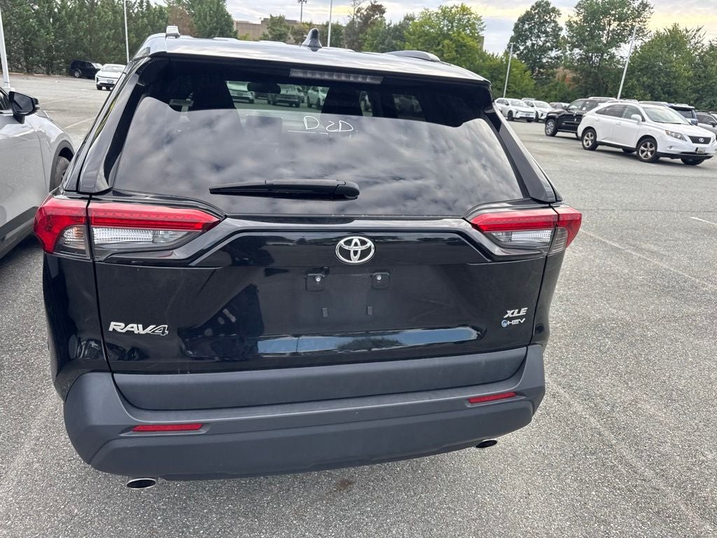 2025 Toyota RAV4 Hybrid XLE