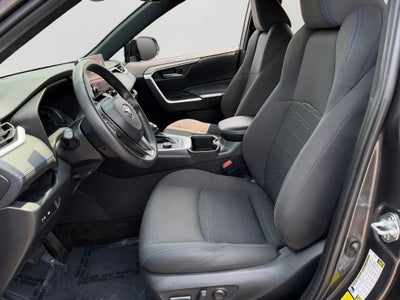 2024 Toyota RAV4 Hybrid SE
