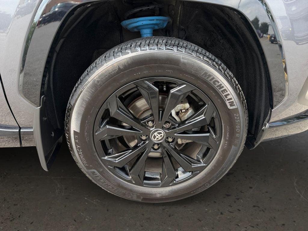 2024 Toyota RAV4 Hybrid SE