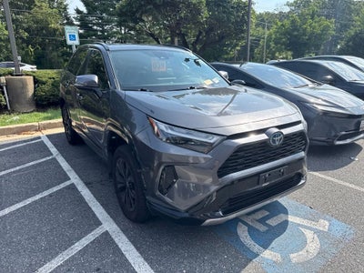 2024 Toyota RAV4 Hybrid SE