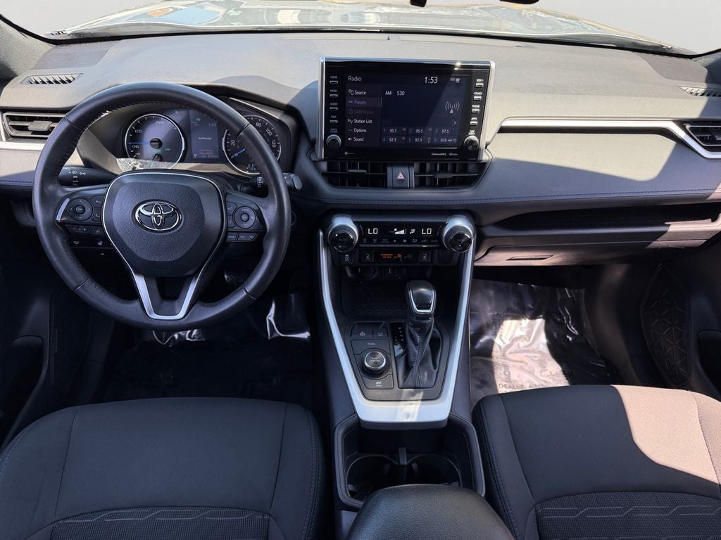 2022 Toyota RAV4 Hybrid SE