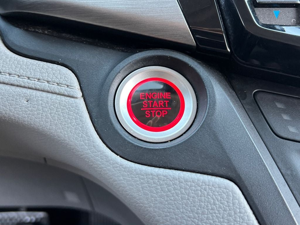 2019 Honda Odyssey EX-L w/Navigation and Rear Entertainment System