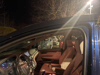 2019 Honda Odyssey EX-L w/Navigation and Rear Entertainment System