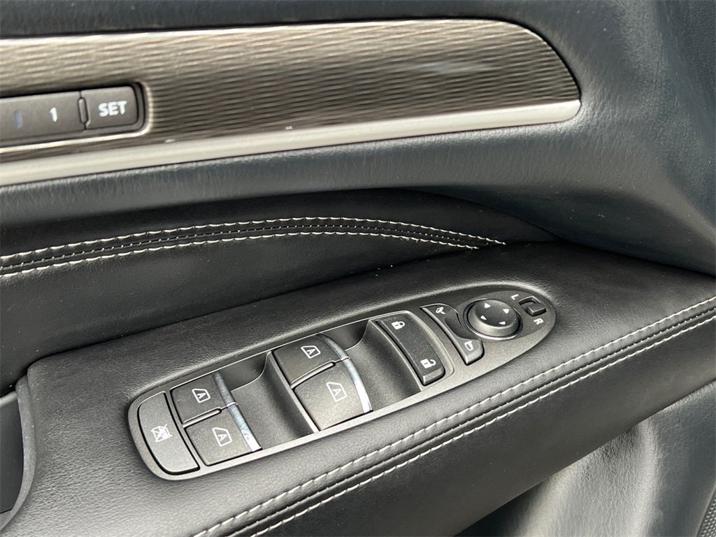 2020 INFINITI QX60 LUXE