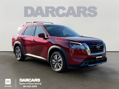 2024 Nissan Pathfinder SL