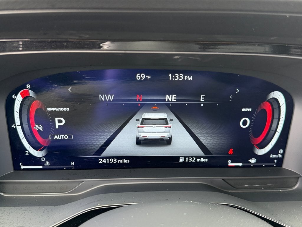 2024 Nissan Pathfinder Platinum