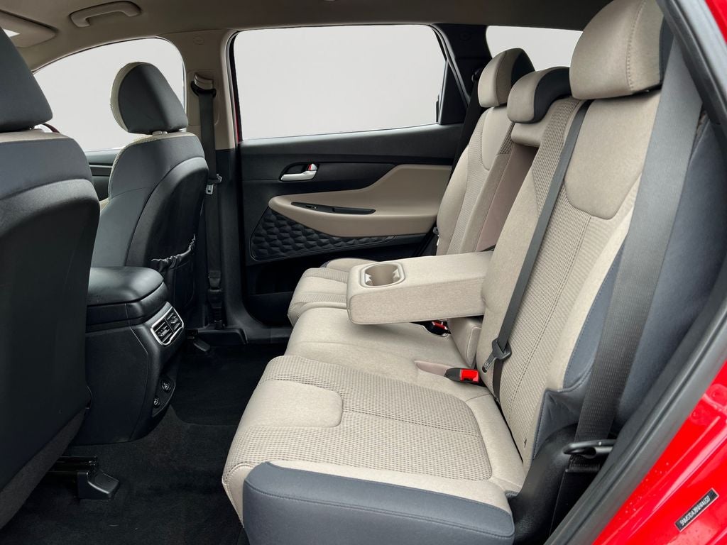 2022 Hyundai Santa Fe SE