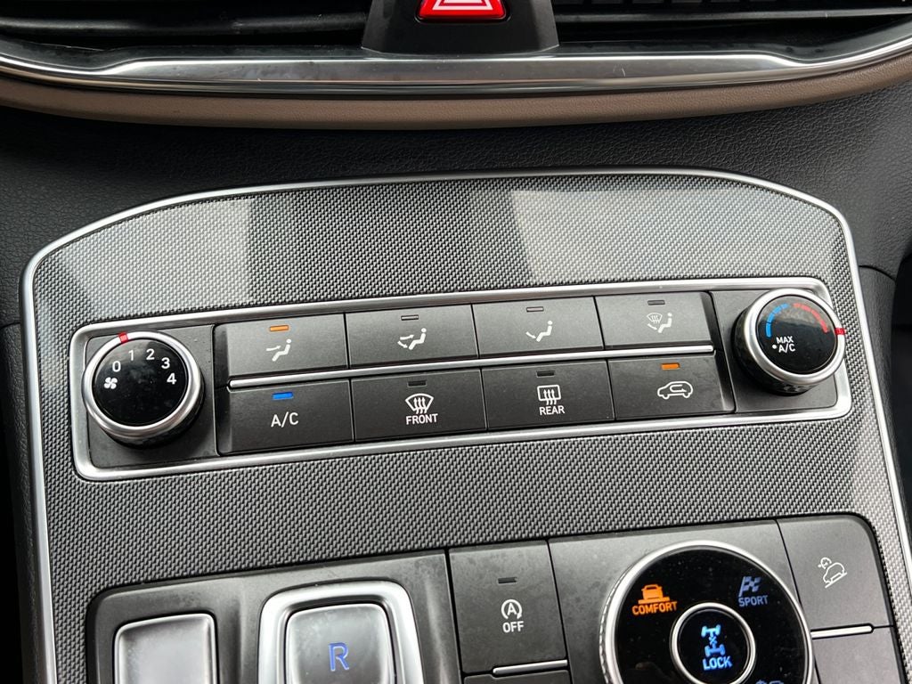 2022 Hyundai Santa Fe SE