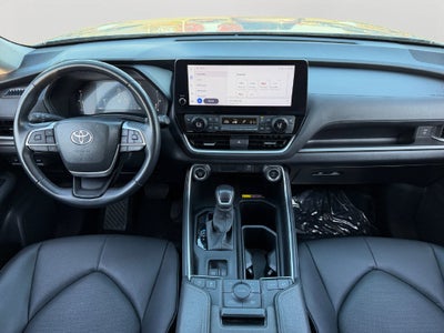 2025 Toyota Grand Highlander XLE