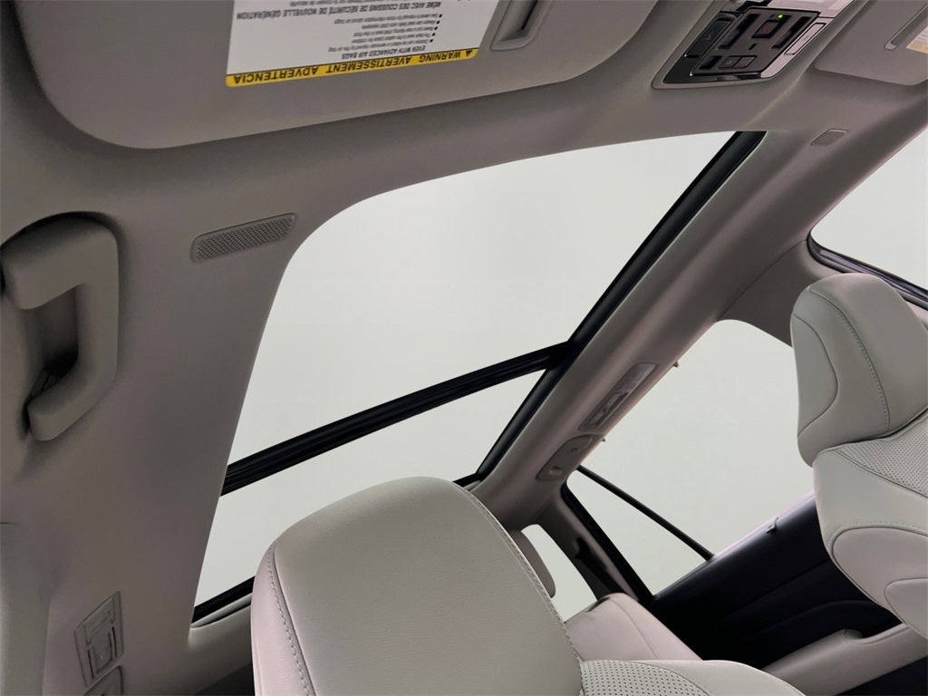 2025 Toyota Grand Highlander Limited Panoramic Roof