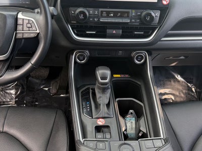 2025 Toyota Grand Highlander XLE