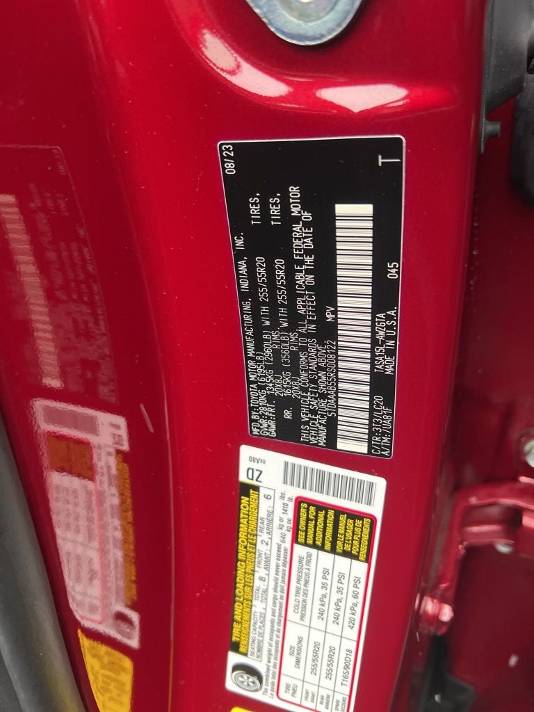 2024 Toyota Grand Highlander Limited Low Miles & 8 Seater!