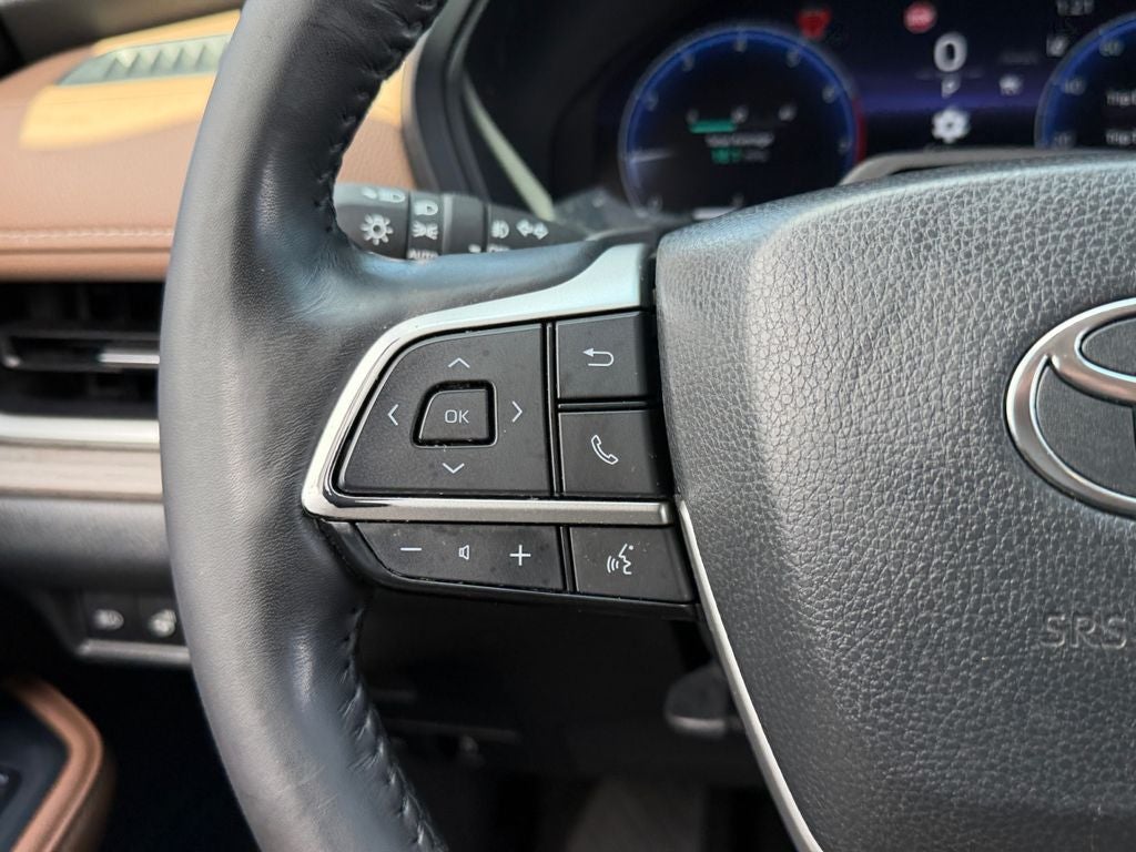 2025 Toyota Grand Highlander Platinum W/ NEW TIRES!