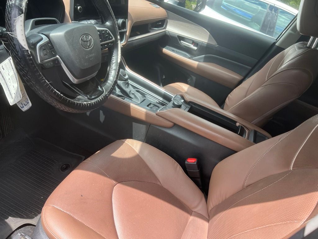 2025 Toyota Grand Highlander Platinum