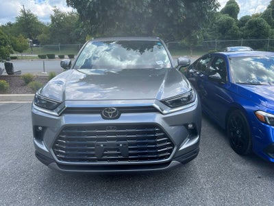 2025 Toyota Grand Highlander Limited PANORAMIC SUNROOF!