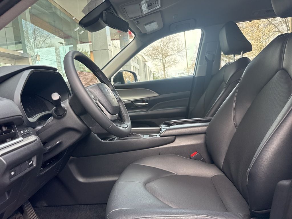 2025 Toyota Grand Highlander XLE