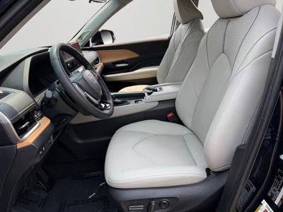 2024 Toyota Grand Highlander Platinum