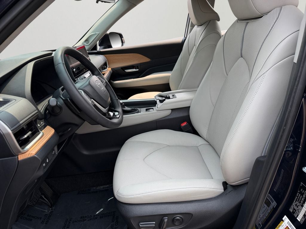 2024 Toyota Grand Highlander Platinum