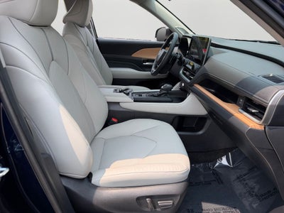 2024 Toyota Grand Highlander Platinum