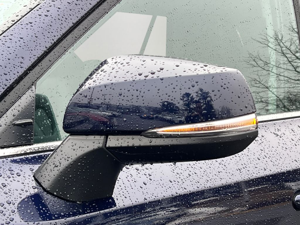 2026 Toyota Grand Highlander Hybrid XLE Rare!