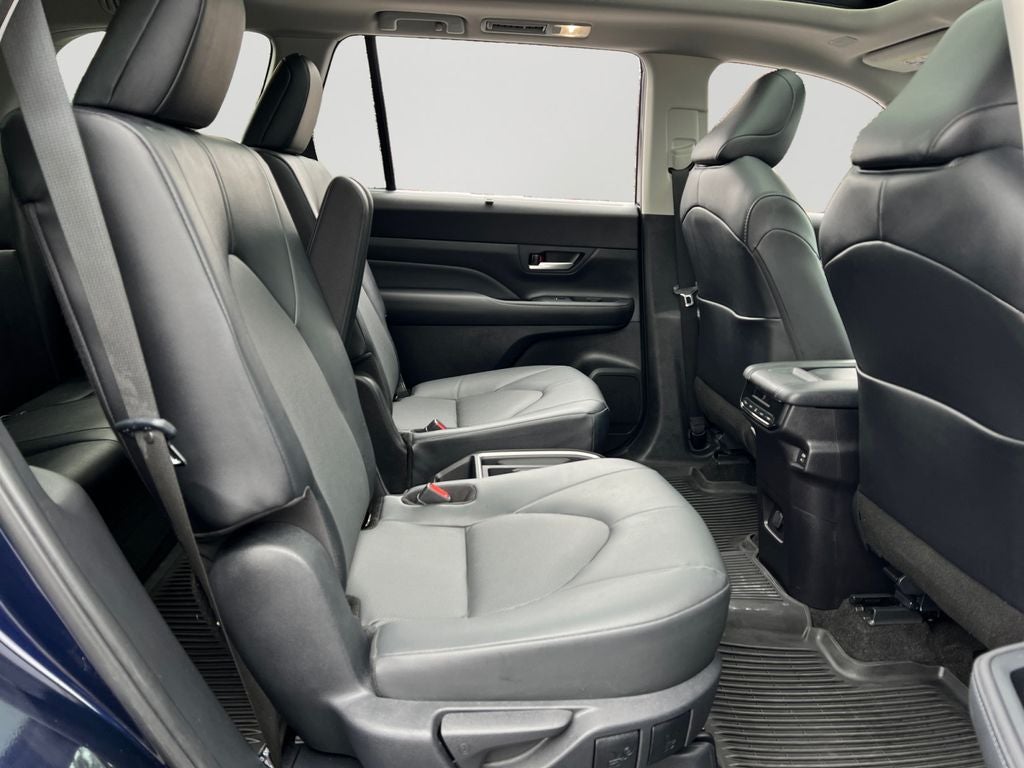 2026 Toyota Grand Highlander Hybrid XLE Rare!