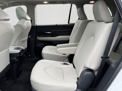 2024 Toyota Grand Highlander Hybrid XLE