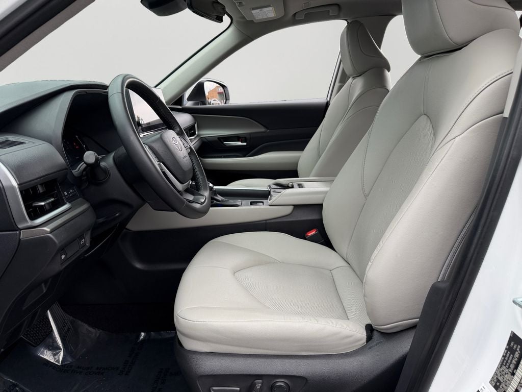2024 Toyota Grand Highlander Hybrid XLE