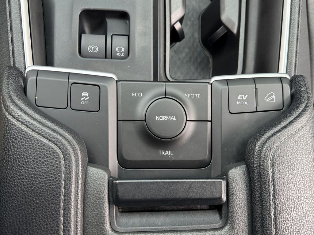 2025 Toyota Grand Highlander Hybrid XLE W/ PANORAMIC SUNROOF!