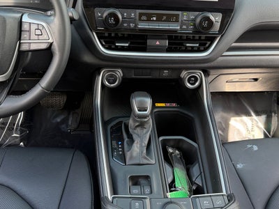 2025 Toyota Grand Highlander Hybrid XLE